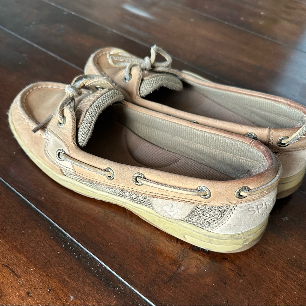 Women’s Sperry Shoes - Picture 4 of 9